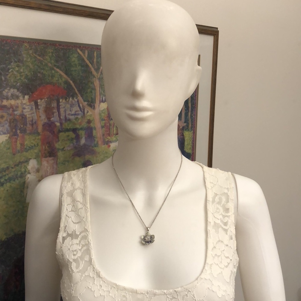 Swarovski Crystal Eternal Bloom Flower Neckace - Picture 3 of 4